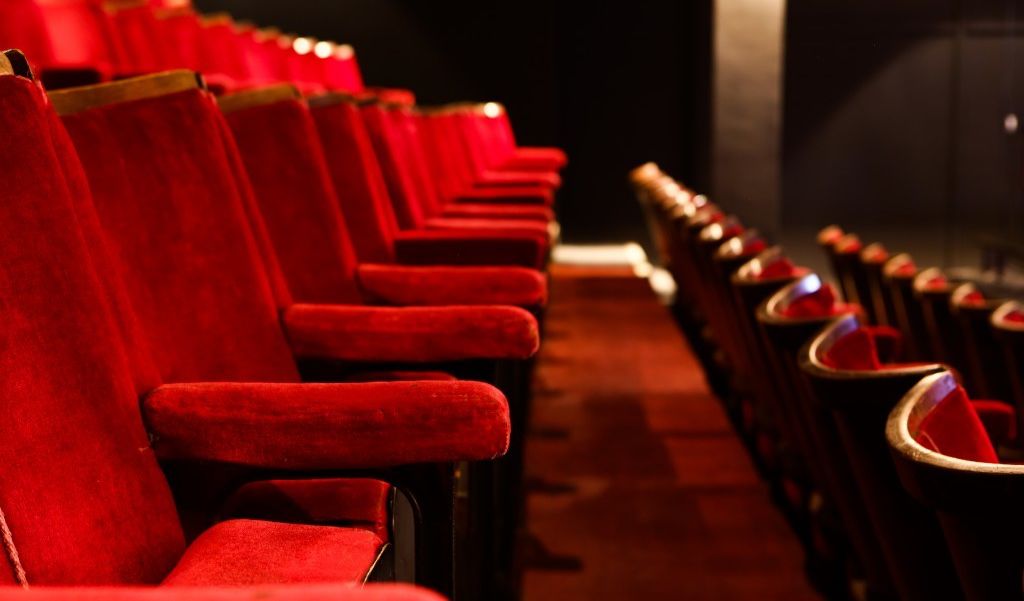 interior artstheatre 2