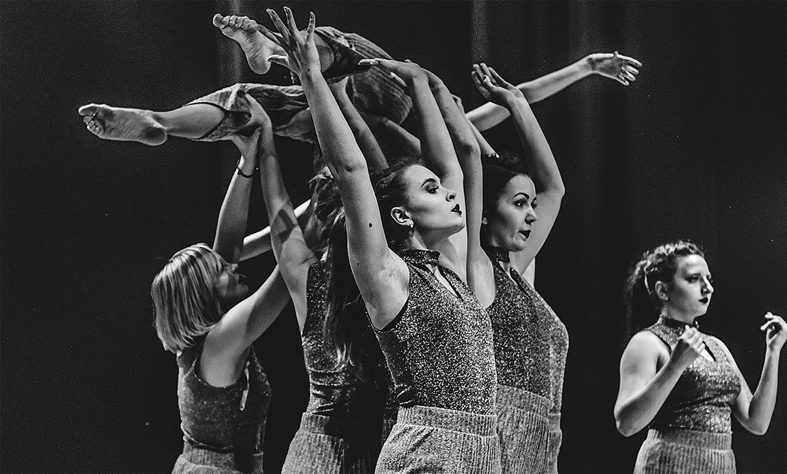 photo main about 2 3x